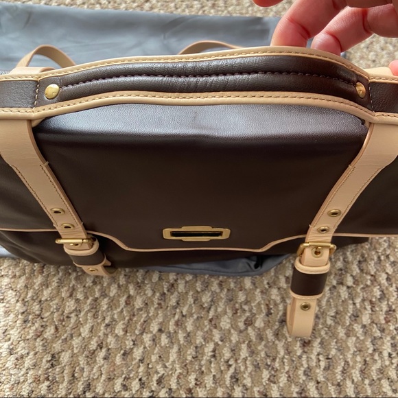 Navyboot | Leather Satchel with Turquoise Accent - Picture 7 of 16